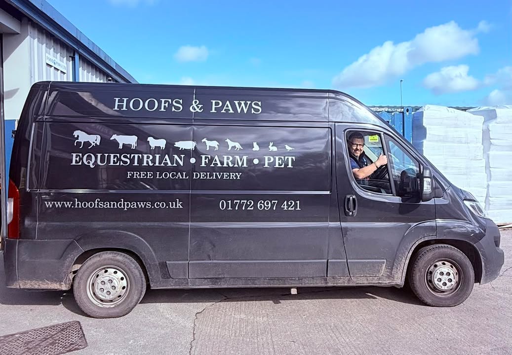 HoofsandPaws - Food4Paws