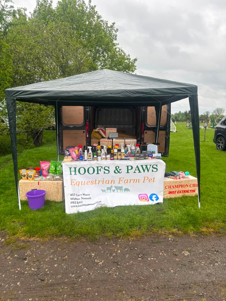 HoofsandPaws - Food4Paws